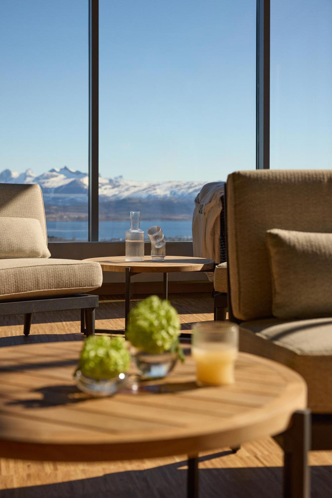 Wood Hotel Буде Екстер'єр фото